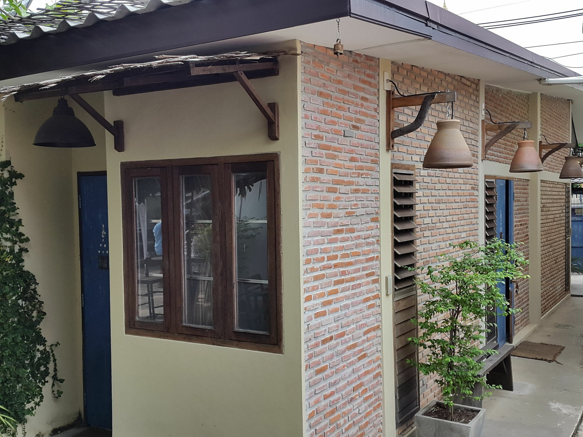 Baan Rare Guesthouse Удон Тани Екстериор снимка